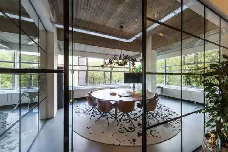 433m² Kantoorruimte te Huur Amsterdam Zuidas Industriële Look