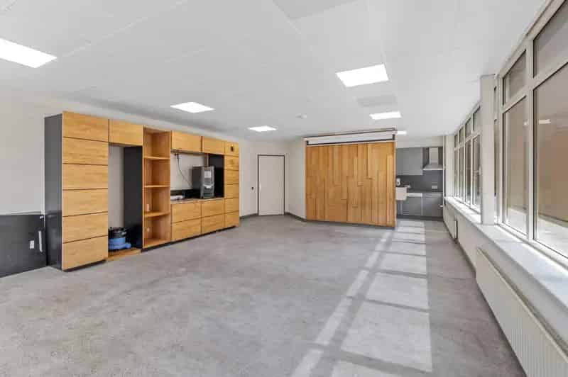 Bedrijfshal te koop Roosendaal 1425m²
