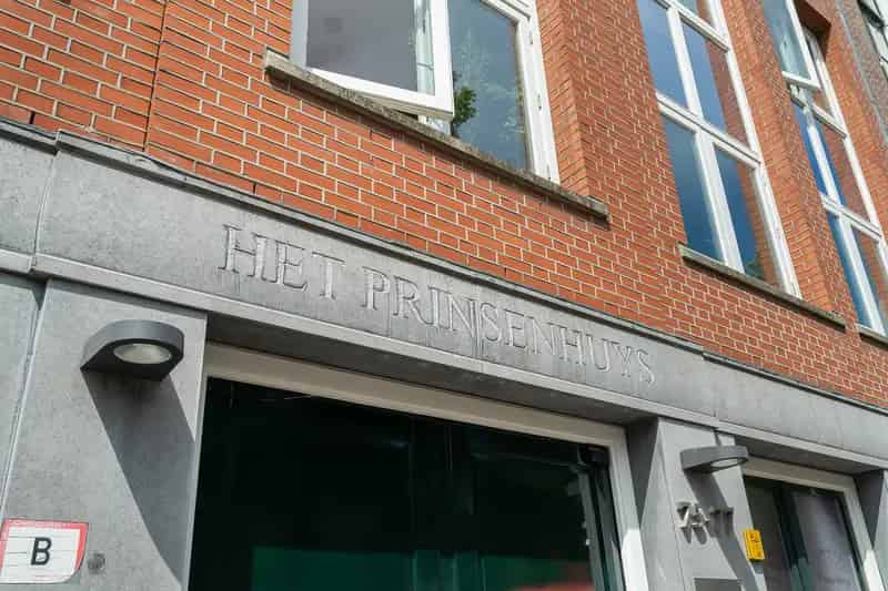 Luxe appartement Den Haag 139m2  2 balkons parkeerplaats