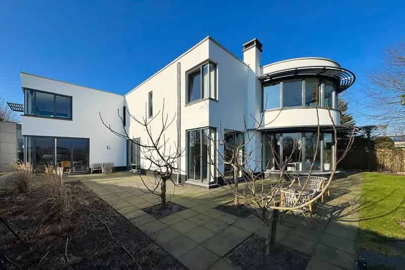 Luxe villa aan de Waal - Modern - Ruim - 2307m² - Energielabel A+