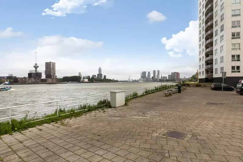 Luxe Appartement Rotterdam - Uitzicht Euromast Erasmusbrug