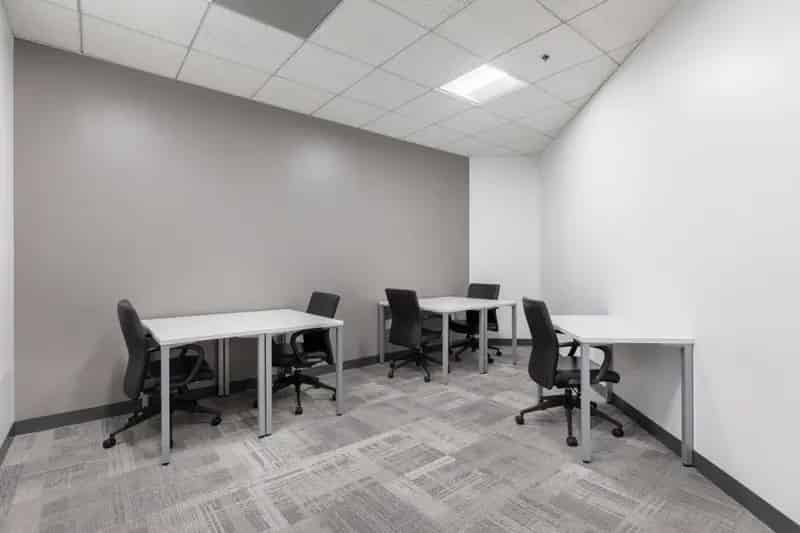 Vind een kantoor voor 5 personen in Regus WTC waarbij voor alles is gezorgd