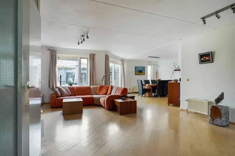 Ruime 2-onder-1 Kapwoning met Atelier 44m2 Almere Muziekwijk