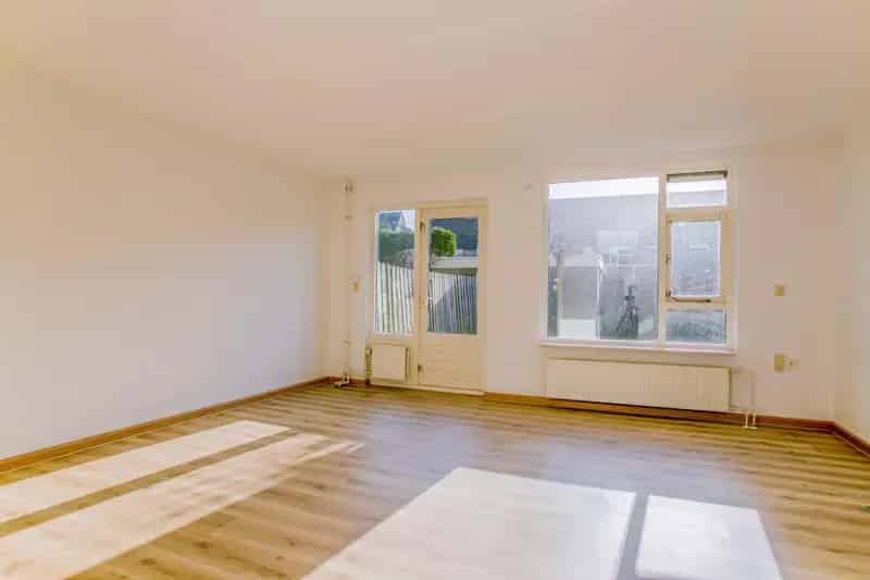 Ruime Tussenwoning Batau-Noord 3 Slaapkamers Zonnepanelen Energielabel A