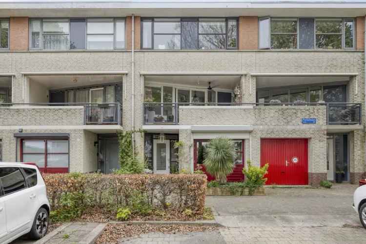 Moderne Tussenwoning Almere 4 slaapkamers 2 badkamers