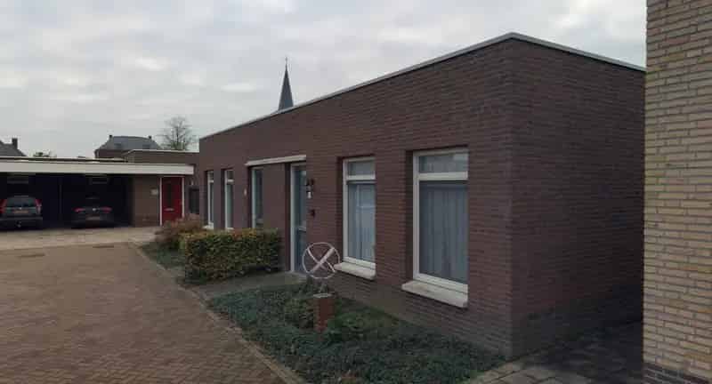 Huis Te Huur , 8, Vleeshouwerstraat, Beugen, Noord-Brabant