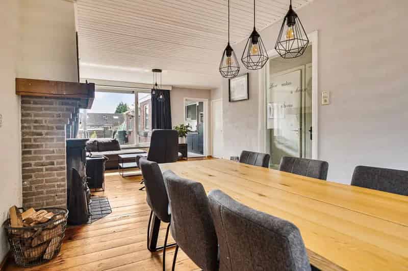 5 Slaapkamers Ruime woning Cadzand Garage Tuin Kippenhok