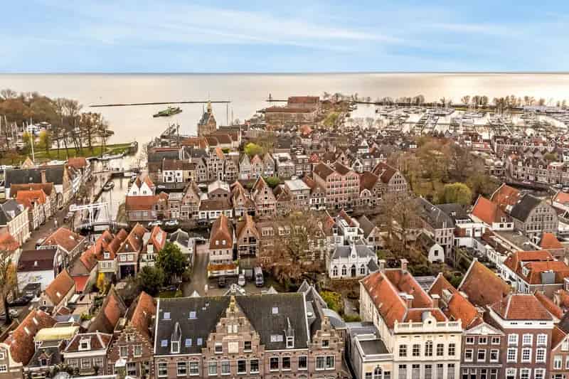 Monumentaal 3-kamer appartement Hoorn Grote Oost