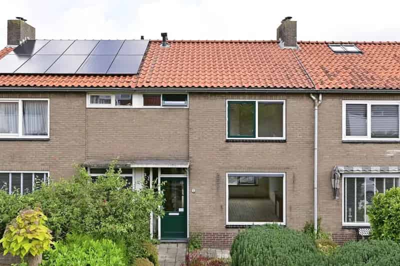 Huis te koop Oud Loosdrecht 3 slaapkamers tuin garage