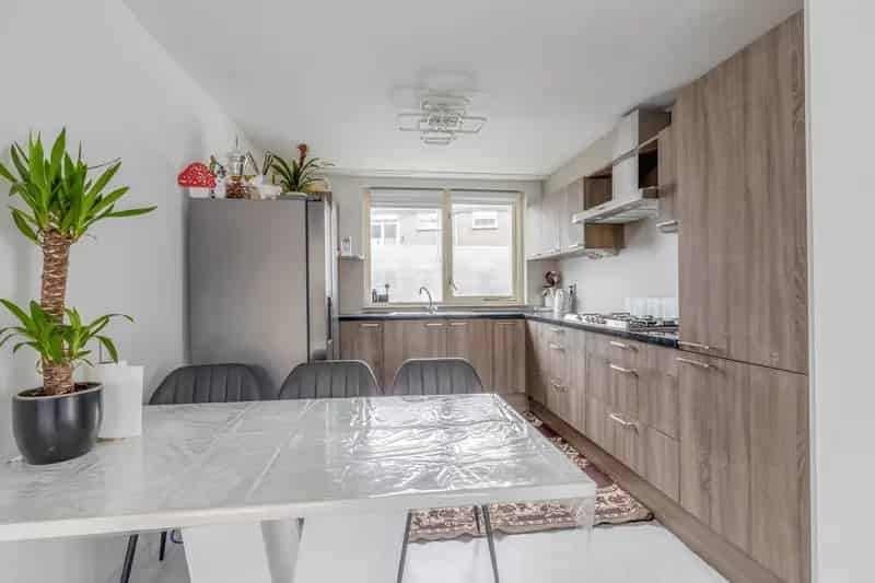 Huis te koop Rotterdam Groot IJsselmonde 4 slaapkamers 2 badkamers