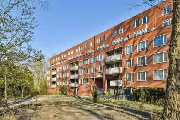 Ruim appartement Amsterdam Nieuw-West Suze Groenwegplantsoen