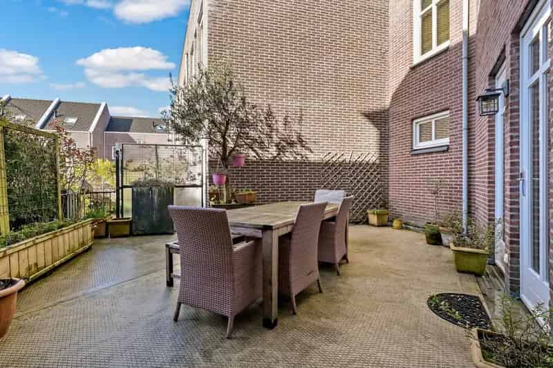 Herenhuis te koop Den Haag Haegsch Hof 5 slaapkamers ruim terras