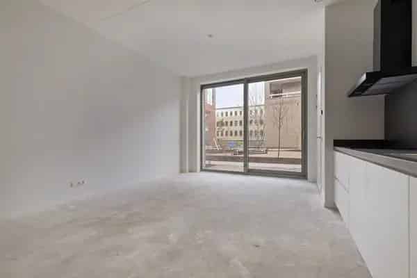 Ruim 4-kamerappartement Amsterdam 116.7m2