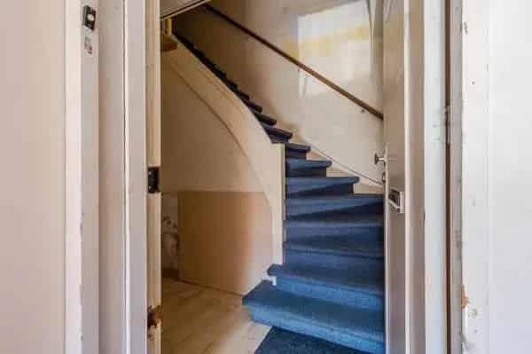 Ruime 4 kamer TOP etage 84m2 eigen grond ideaal verhuur