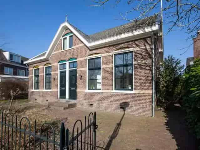Klassieke Twee Onder Een Kapwoning Ouderkerk aan de Amstel
