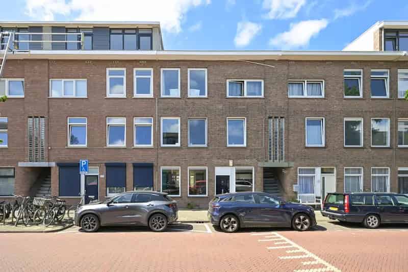 Appartement te koop Den Haag Pluvierstraat