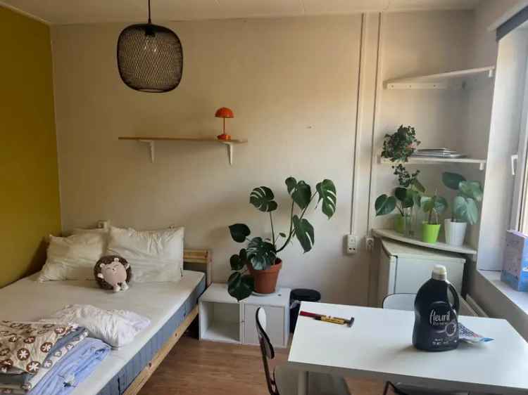 Nice spacious room close to center