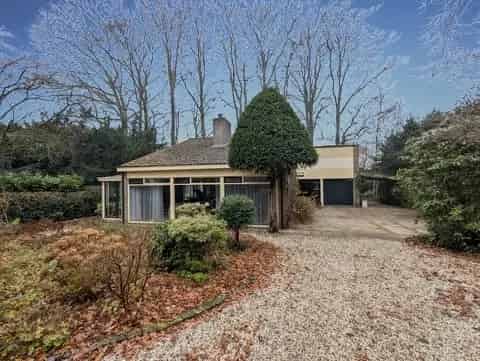 Vrijstaande Villa Groenekan 4 slaapkamers Grote Tuin Nabij Utrecht