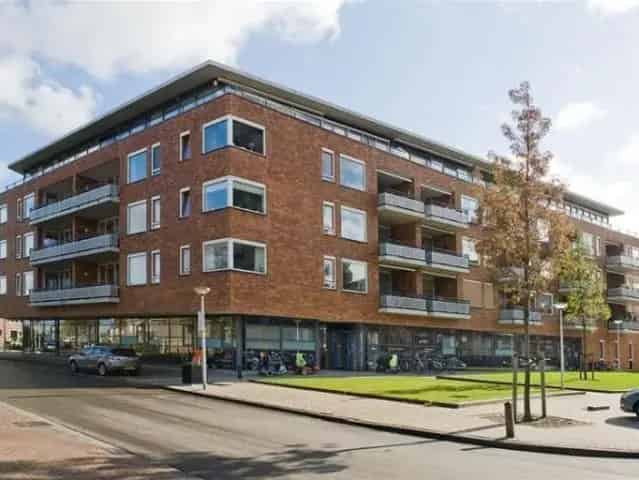Rustig appartement 18+ in Enschede - Geen kinderen