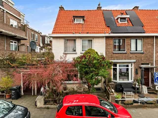 Gezinswoning te koop Laakkwartier 106m2 3 4 slaapkamers
