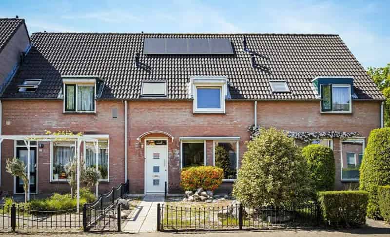 Te Koop: Ruime Tussenwoning 4 Slaapkamers Nuenen