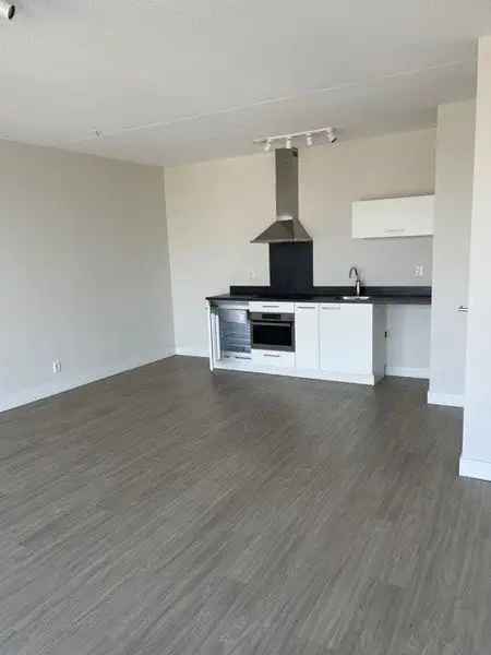 Appartement Te Huur in Den Haag, Zuid-Holland