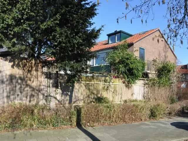 Hoekwoning te huur Muiderberg: Gezin, 3 slaapkamers, tuin