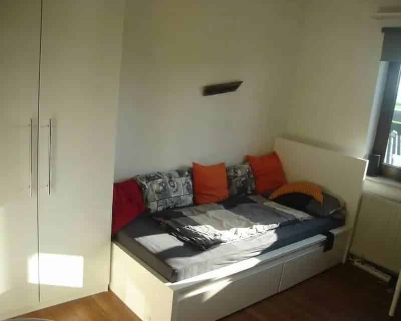 Kamer in Studentenhuis Veldwezelt nabij Maastricht