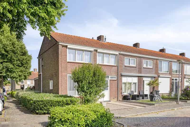 Hoekwoning Vliedberg 3 slaapkamers moderne keuken garage