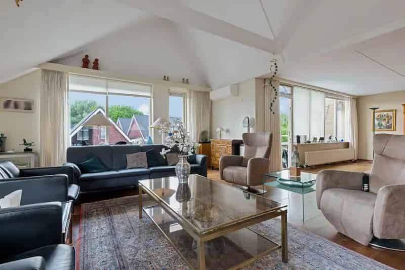 3-kamer appartement Odijk: Ruim, Licht & Modern