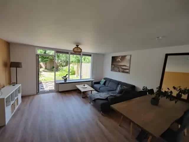 Almere Eengezinswoning 5 Kamers 118m2