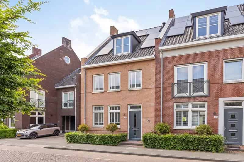 Herenhuis Boxtel Centrum 4 slaapkamers 2 badkamers Dakterras