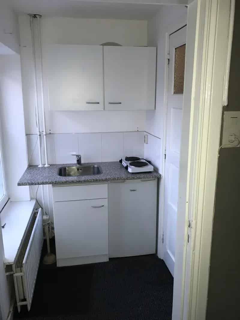 Centrum Kamer: Mooie kamer nabij centrum en uitvalswegen