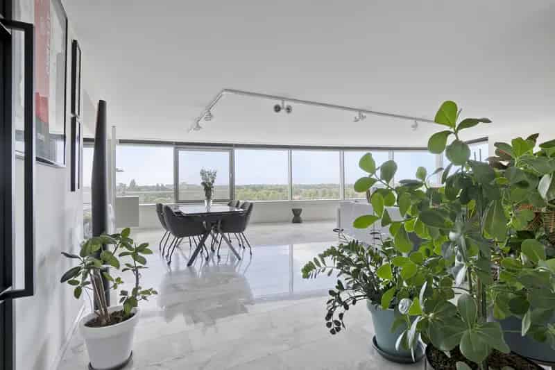 Ruim appartement 160m2 nabij Amstelveen Stadshart