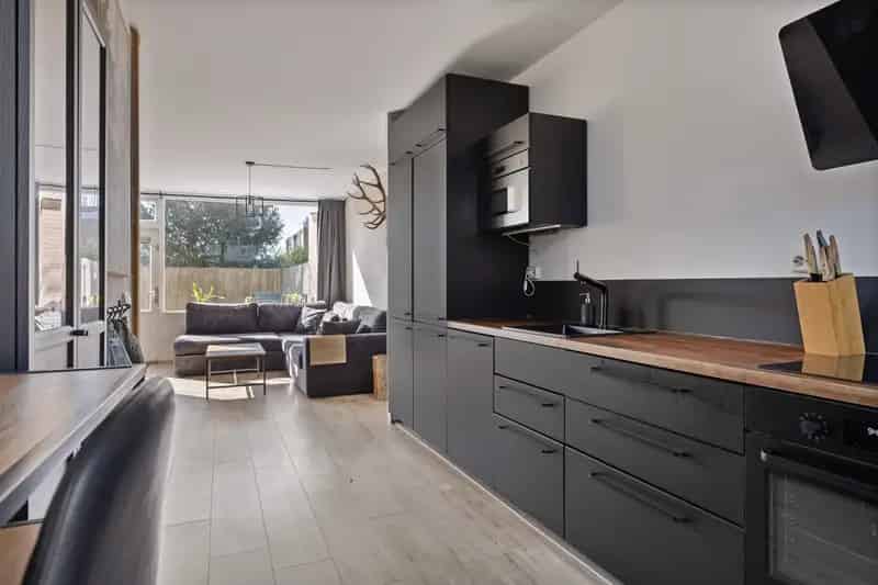 Moderne Tussenwoning 3 Slaapkamers Zonnige Tuin Energielabel C Apeldoorn