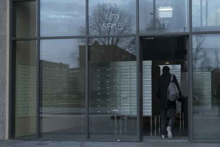 Studio Amsterdam West nabij Station Lelylaan