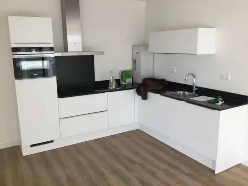 Luxe Appartement De Zalmhaven II Rotterdam