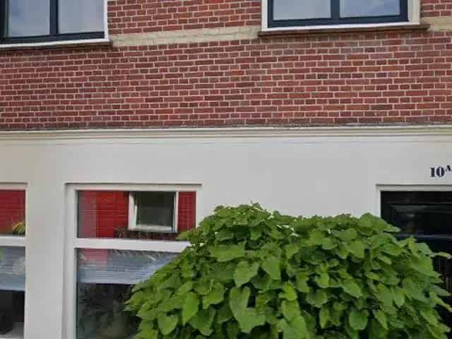 Huurwoning Leiden: Luxe Hofwoning nabij Centrum