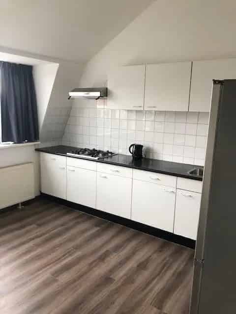 Studio Korenbloemstraat Tilburg - Beschikbaar vanaf 1 maart 2025