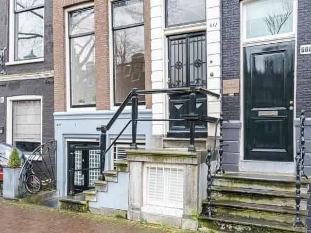 Prinsengracht 682: Ruim Grachtenpand in Amsterdam