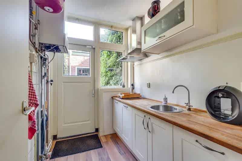 Herenhuis Soestdijk Wonen en Werken 66m2 begane grond 120m2 bovenwoning