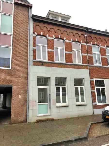 Compact Appartement Roermond Centrum 40m2 1 Slaapkamer Balkon