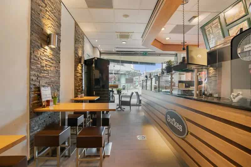 Winkelruimte te koop Heerlerheide 121m²