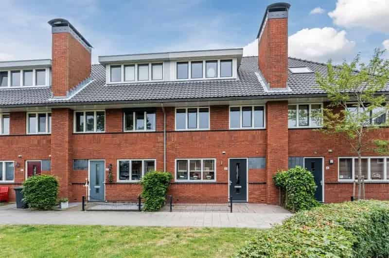 Huis Te Koop , 79, Prins Clausstraat, Wateringen, Zuid-Holland
