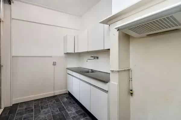 Kamer Arnhem Centrum Nabij Park en Zwembad