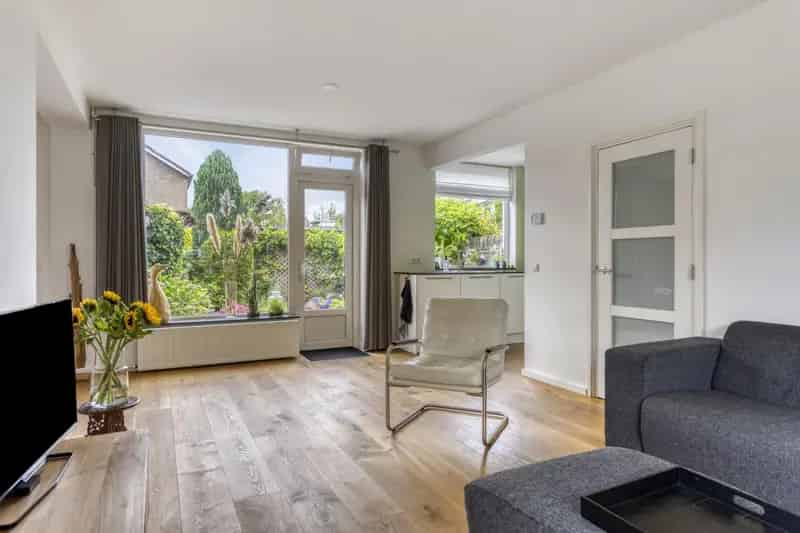 Woonhuis te huur J.F. Kennedylaan in Baarn voor € 2.350 per maand