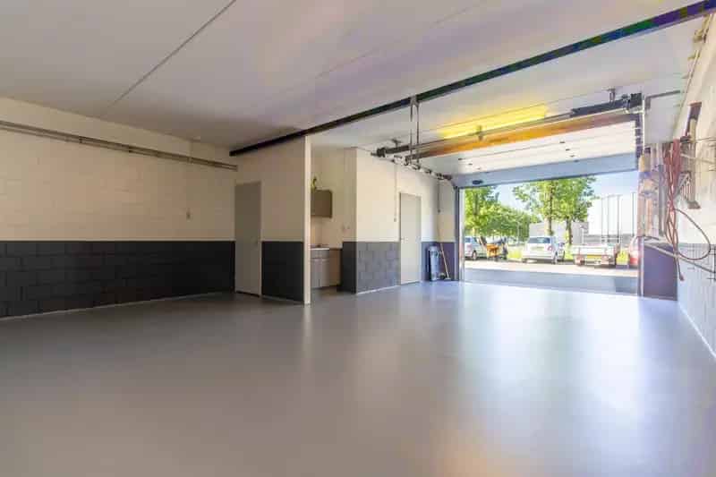 Bedrijfshal Hoofddorp 134m2 te koop nabij A4 N201