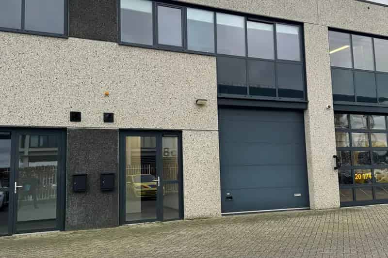Bedrijfshal te huur Oosterhout 168m2 gemoderniseerd
