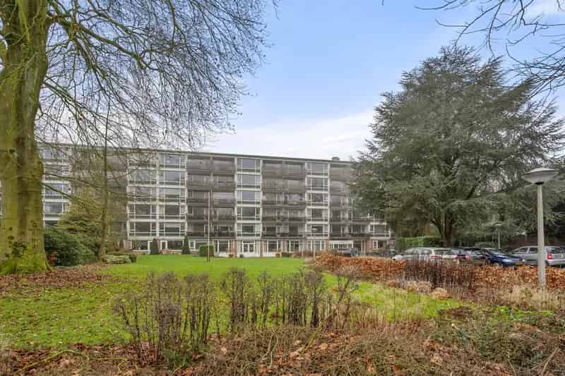 Ede Appartement te koop: Instapklare 2-kamer woning nabij station