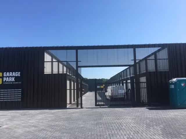 Garagebox Purmerend te Huur 24m2 Beveiligd Opslag